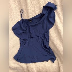 Banana Republic one arm shirt